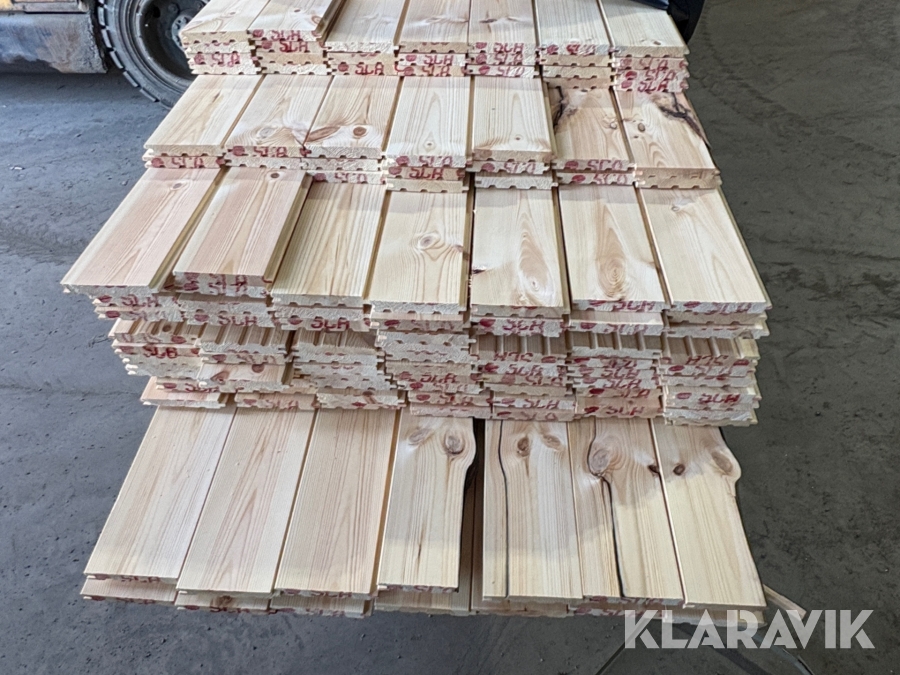 Furugolv 20.5x142 utskott