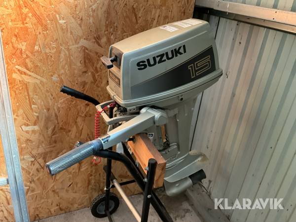 Båtmotor Suzuki 15hk med trycktank
