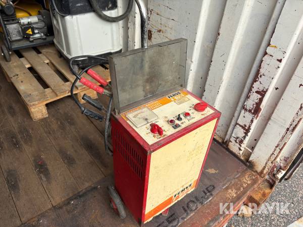 Batteriladdare 6V/12V/24V Ferve F-624