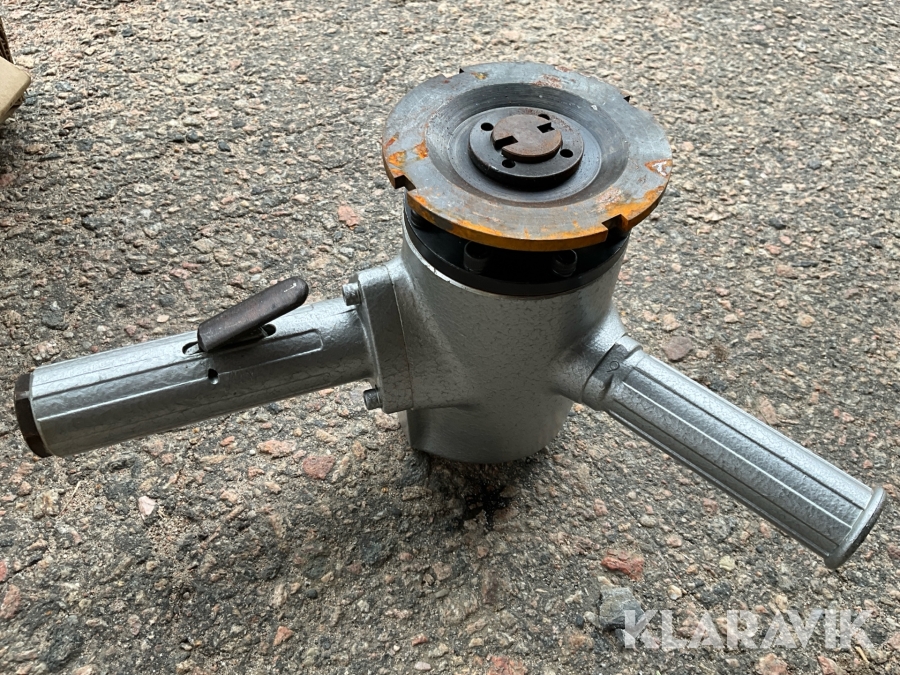 Slipmaskin Yokota 7VC-6500, Borås, Klaravik auktioner