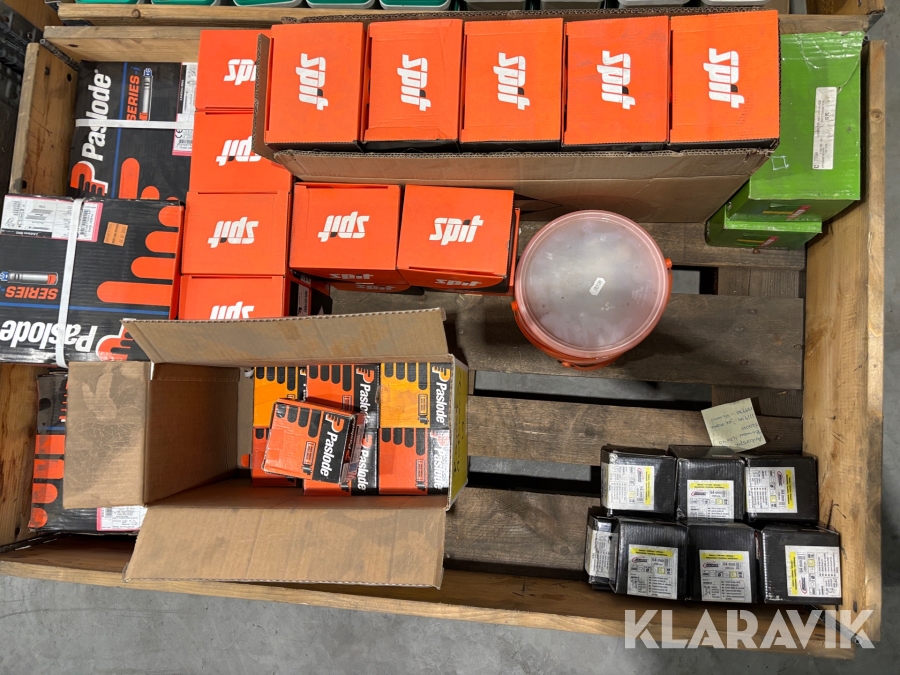 Diverse spik till spikpistoler Paslode & Spit
