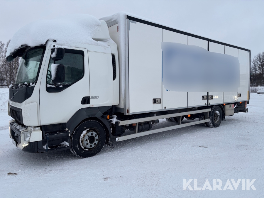 Lastbil Volvo FL 280 med bakgavellyft