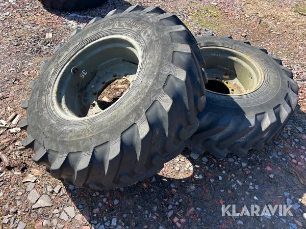 Entreprenaddäck på fälg Dunlop EM14 16,9-24 2st