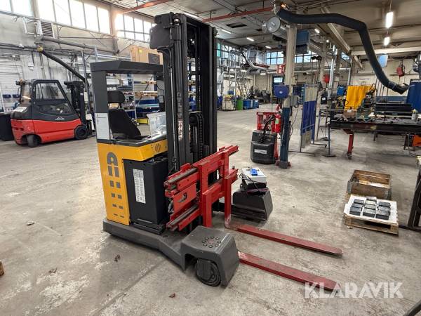 Truck Atlet UFS200DTFVXF525