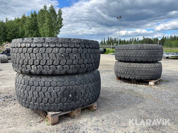 Entreprenaddäck Bridgestone V-Steel Snow Wedge 4 st