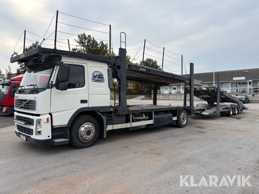 Lastbil Volvo FM 300 4x2 biltransport med släp