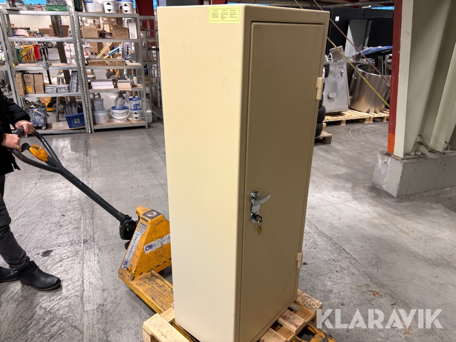 Vapenskåp Zugil 400 series, model 1500