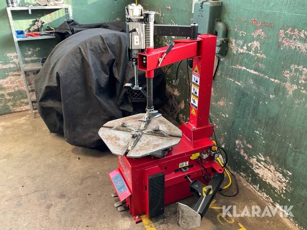 Däckmaskin Nordic LC810E för omläggning av däck