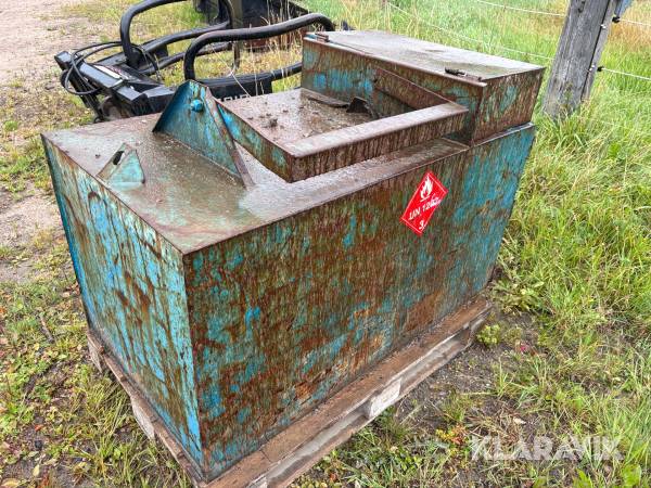 Bränsletank 400 liter