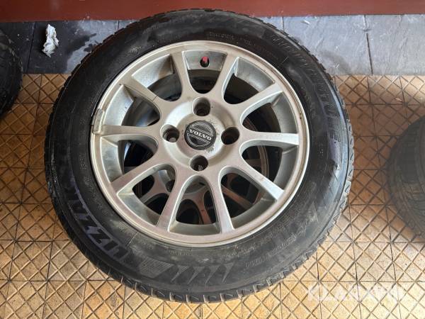 Hjul till Volvo V40 m+s 185/65R15 4st