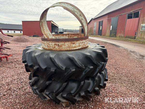 Dubbelmontage Goodyear 18.4-38