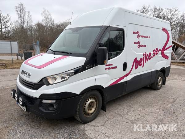 Skåpbil Iveco 35-120