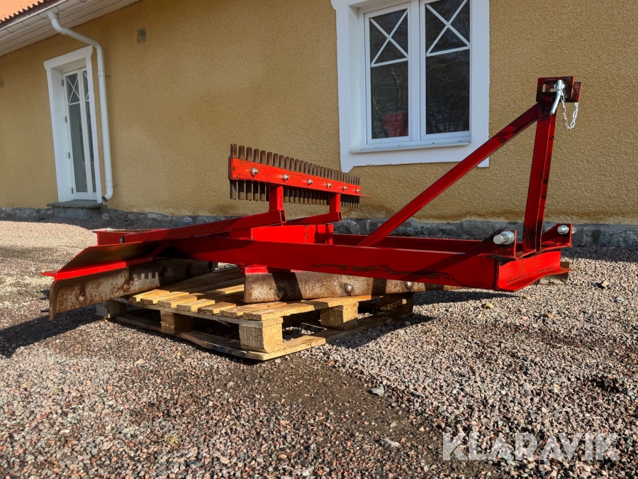 Vägsladd MK Kista SK 16 med trepunktsfäste och belastningslåda