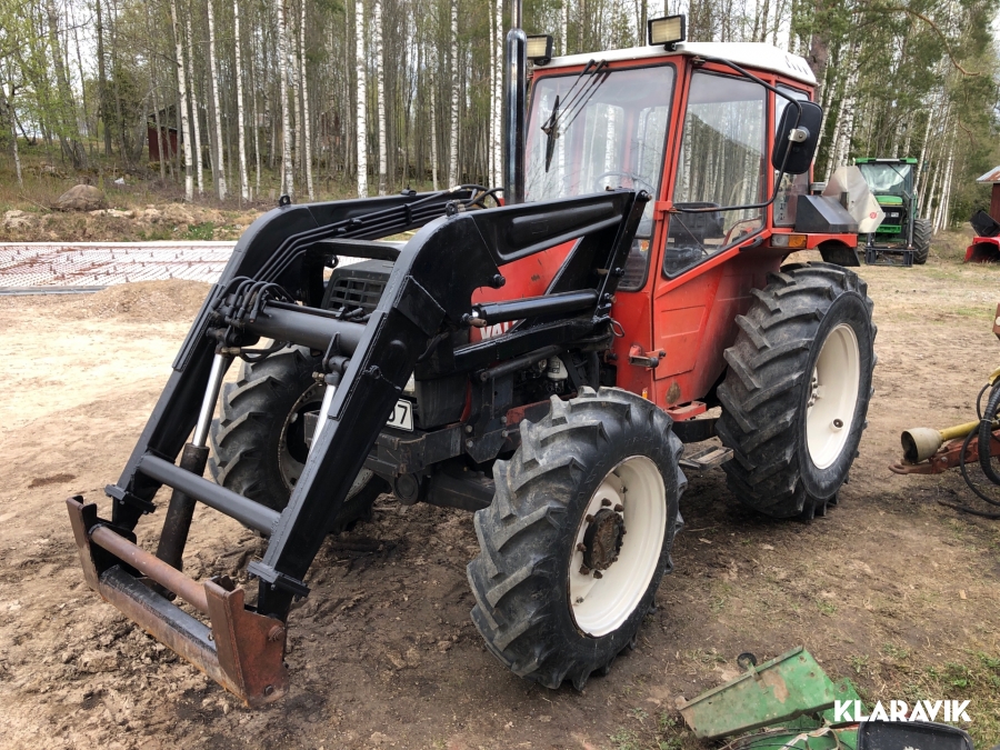 Traktor Valmet  604 