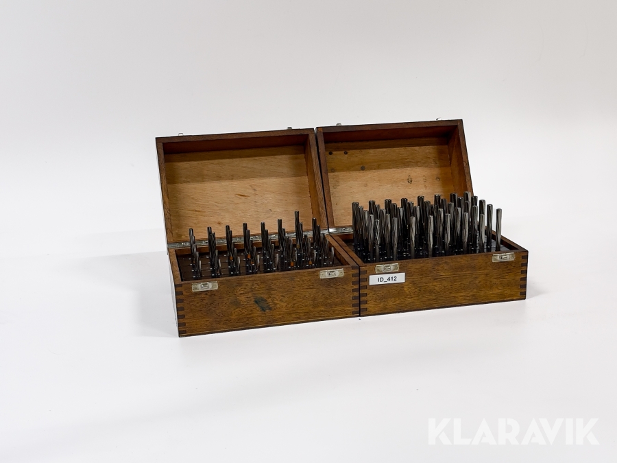 Måttpinnar/tolkar i 78 delar Technica A-G 2st askar
