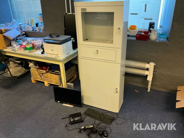 Datorskåp AJ-produkter inklusive dator, skärm och skrivare