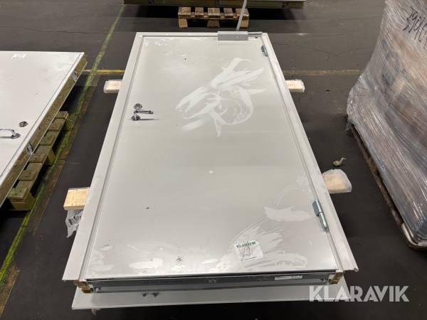 Ståldörrar 10x21 höger 2st