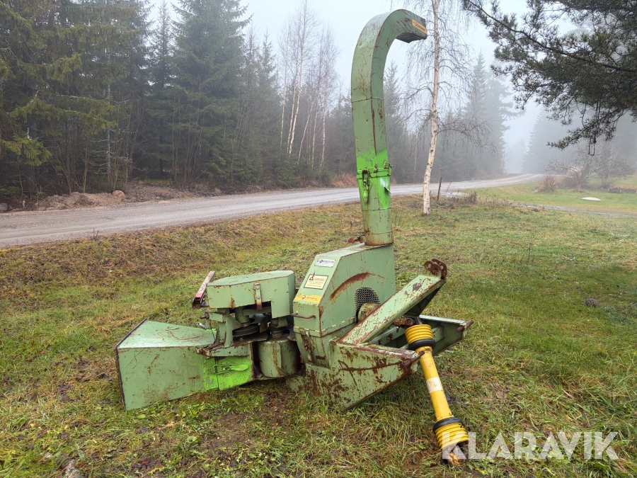Flishugg Edbyhuggen 250T med 3-punktsfäste