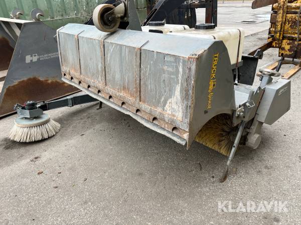 Sopmaskin Fjärås FS 600 med vattentank & uppsamlare