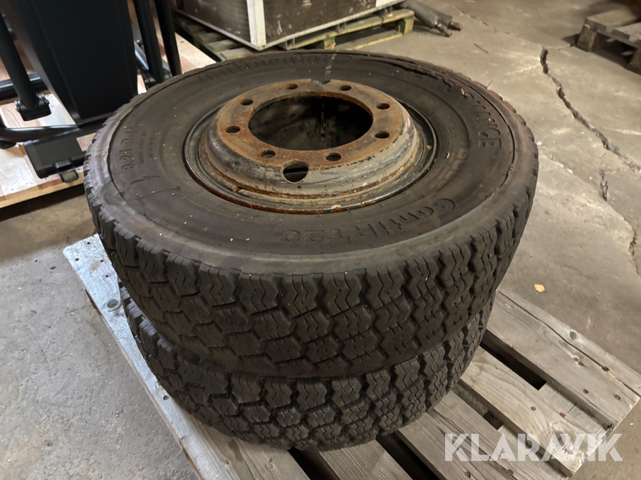 Truckdäck Continental Conti RT20 8.25R15 på fälg 2st