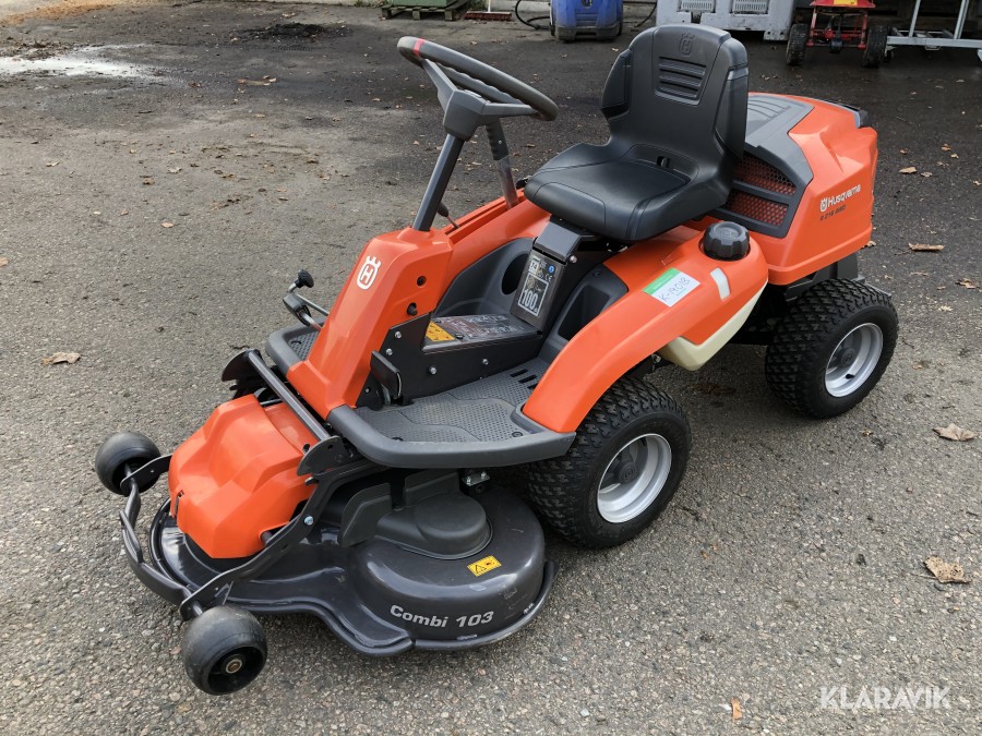 Åkgräsklippare Husqvarna R216 AWD