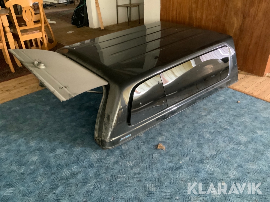 Kåpa har suttit på en isuzu D-max