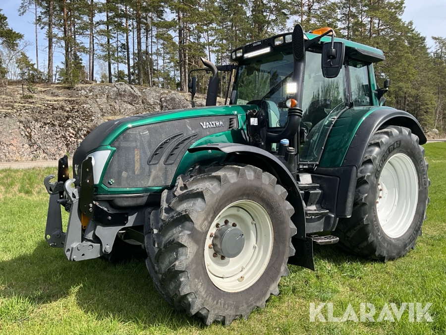 Traktor Valtra T203 Direct
