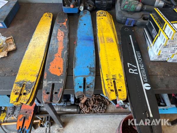 Diverse sågsvärd 25" 15 st