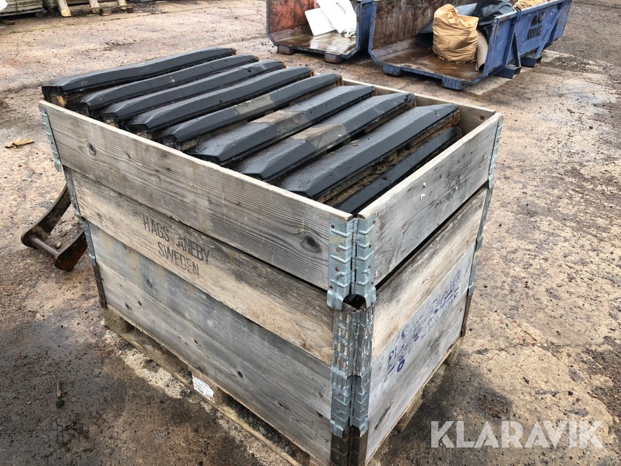 Gummipads till grävmaskin