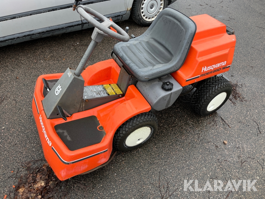 Åkgräsklippare Husqvarna Rider 850-10