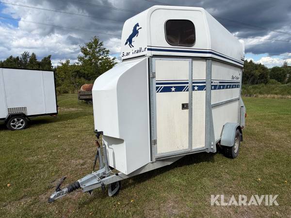 Hästtransport Star Trailer Smaragd