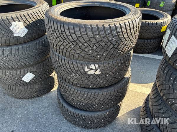 Vinterdäck Continental 235/45-18 dubb