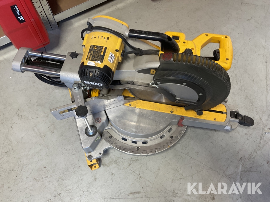 Kap och geringssåg Dewalt DWS780