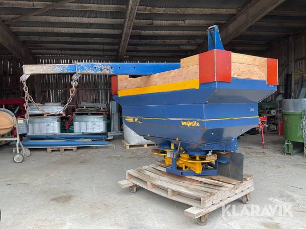 Gödningsspridare Bogballe M1 T med kran