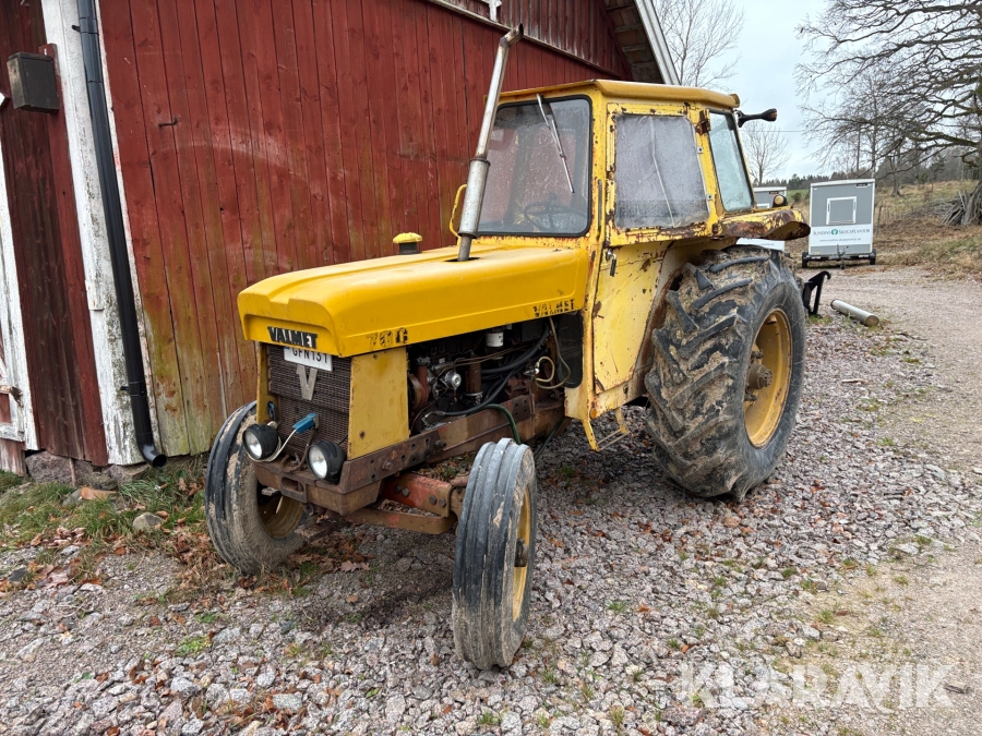 Traktor Valmet 700