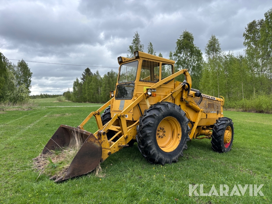 Baklastare Volvo BM LM641 med redskap