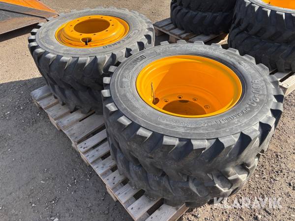 Lantbruksdäck Camso 9.00-20 med fälg