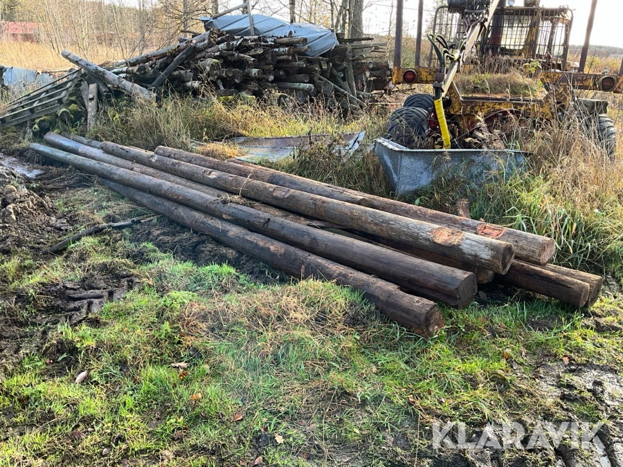 Tryckimpregnerade stolpar 13 st