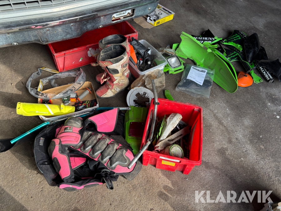 Mc utrustning Kawasaki skärmar kläder m.m