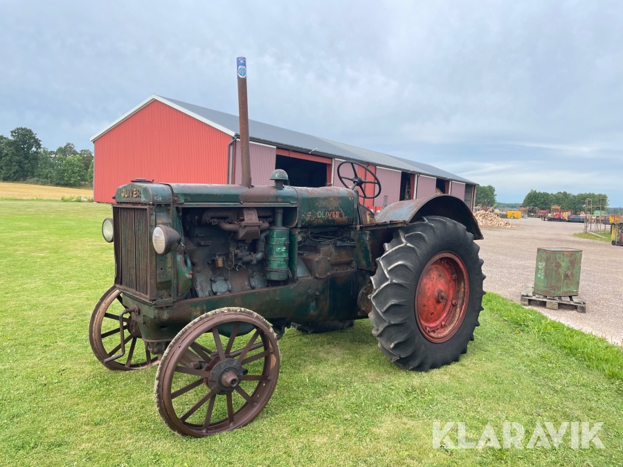 Traktor (Veteran) Oliver 90/45