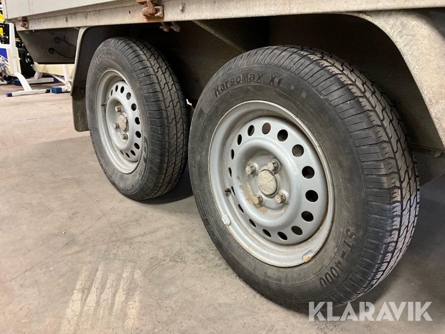 Personbilssläp Variant 2000kg