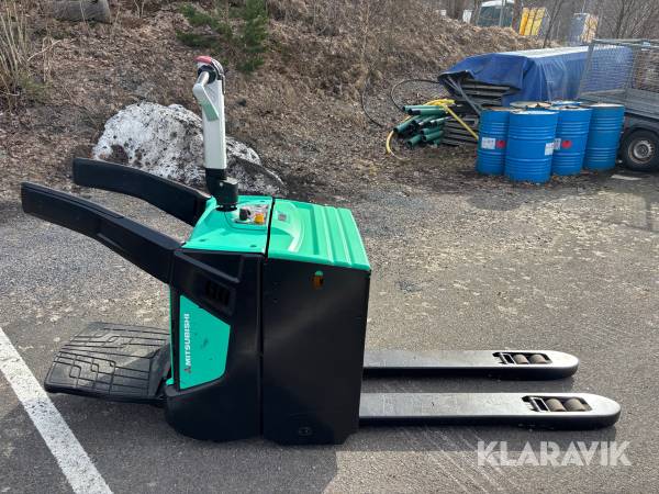 Truck / låglyftare Mitsubishi PBV20N2