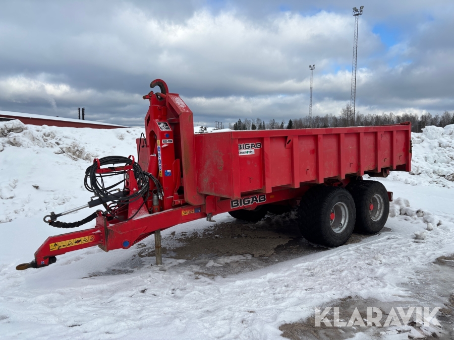 Lastväxlarvagn Bigab 12-15 med flak