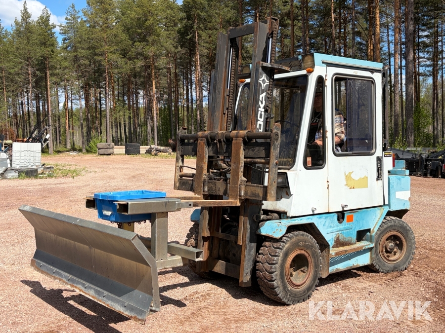 Truck Stokka 3550 BY-1 med plogblad