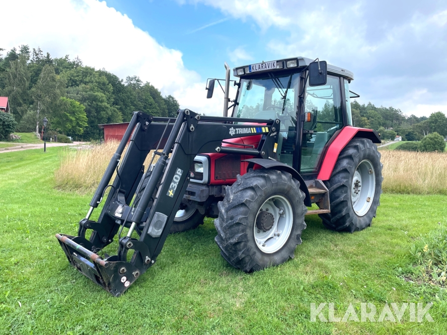 Traktor Massey Ferguson 6140 Dynashift