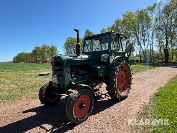 Traktor Bolinder-Munktell BM 36 med frontlastare & redskap