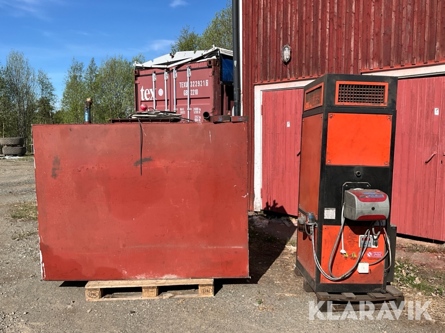 Oljepanna Master GA/40 med tank