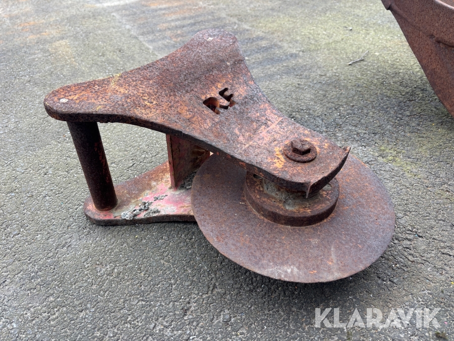 Asfaltsskär RF fäste S40
