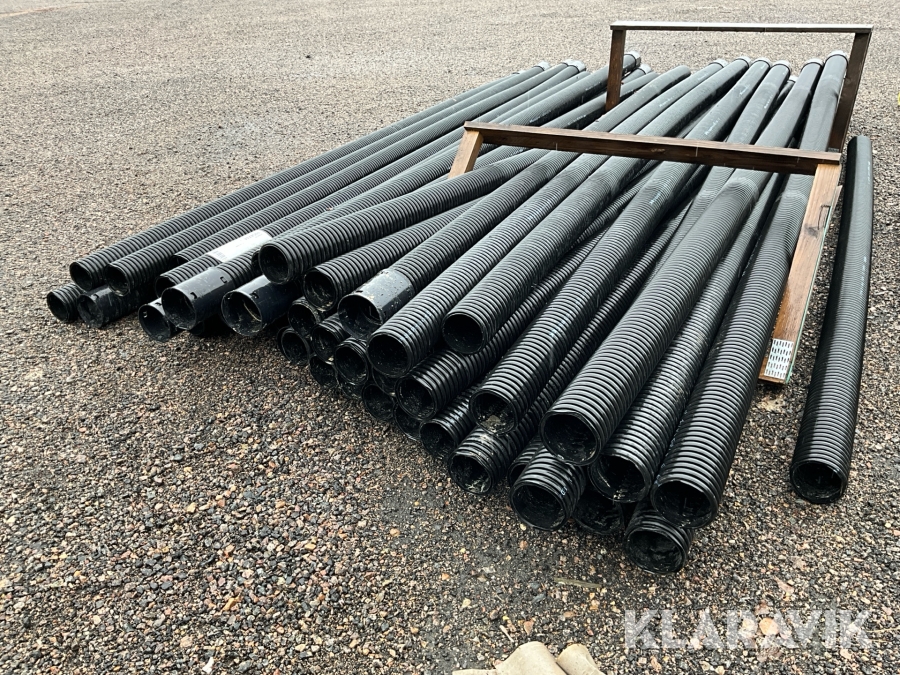 Dräneringsrör Uponor 110/95 mm, ca 40 st