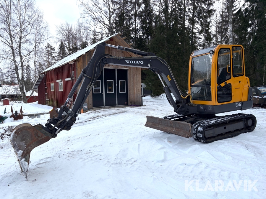 Grävmaskin Volvo EC45 med tiltmellandel och 3 st skopor